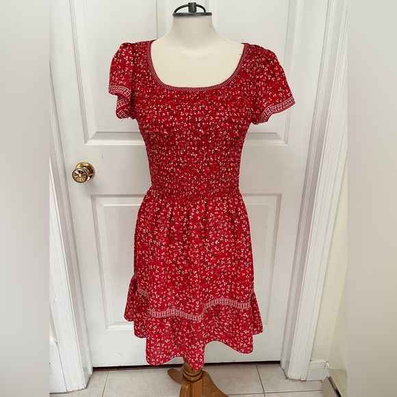 NWT Max Studio smocked dress size small - Picture 2 of 9